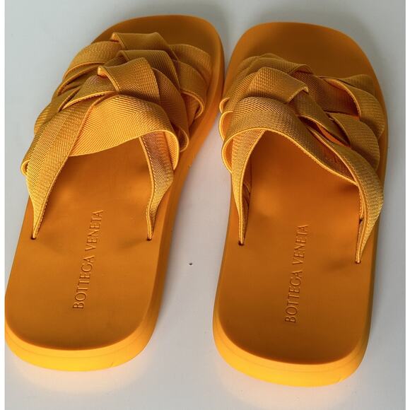 NIB $790 Bottega Veneta Intrecciato Starfish Tangerine Sandals 9 US (42) 651402